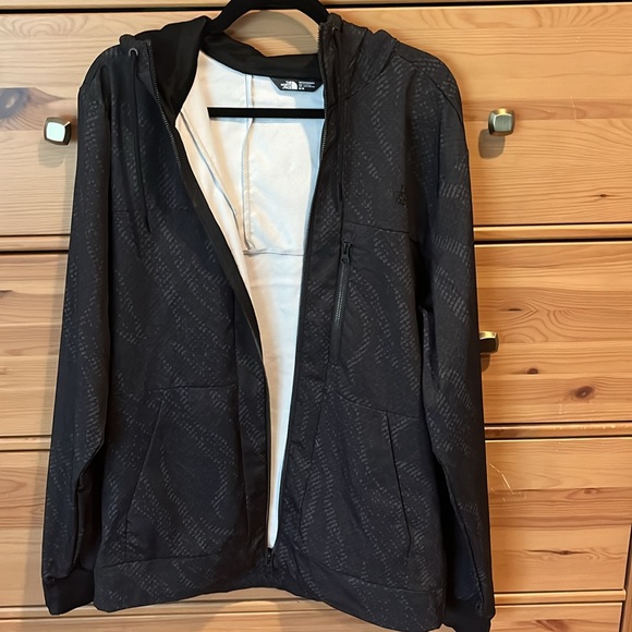 NWOT the North Face Apex Sierra Park hoodie - men’s in black and gray print - Picture 2 of 8